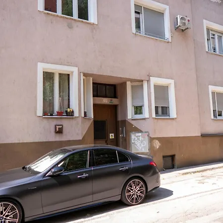 Modern Budget Apartment, Center, Up To 6 People *